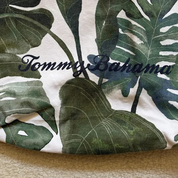 Tommy Bahama Tropical Tote Bag - Picture 2 of 10
